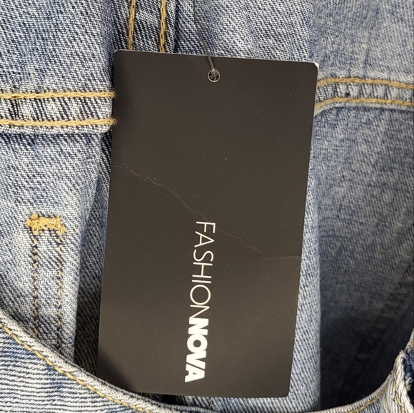 NWT Fashion Nova Bend The Rules Slouch Fit Distressed Jeans size 13 - Picture 5 of 6